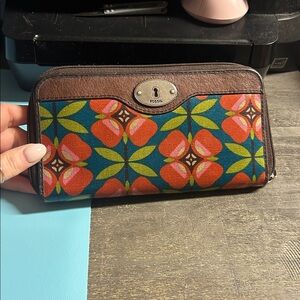 Fossil Floral Zip-Around Wallet in Teal, Red and Brown